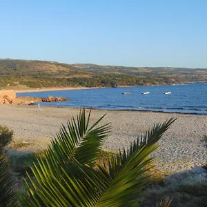 Appartamento Fronte Mare Attico Indipendente Ed Esclusivo Con Terrazza Panoramica, Isola Rossa